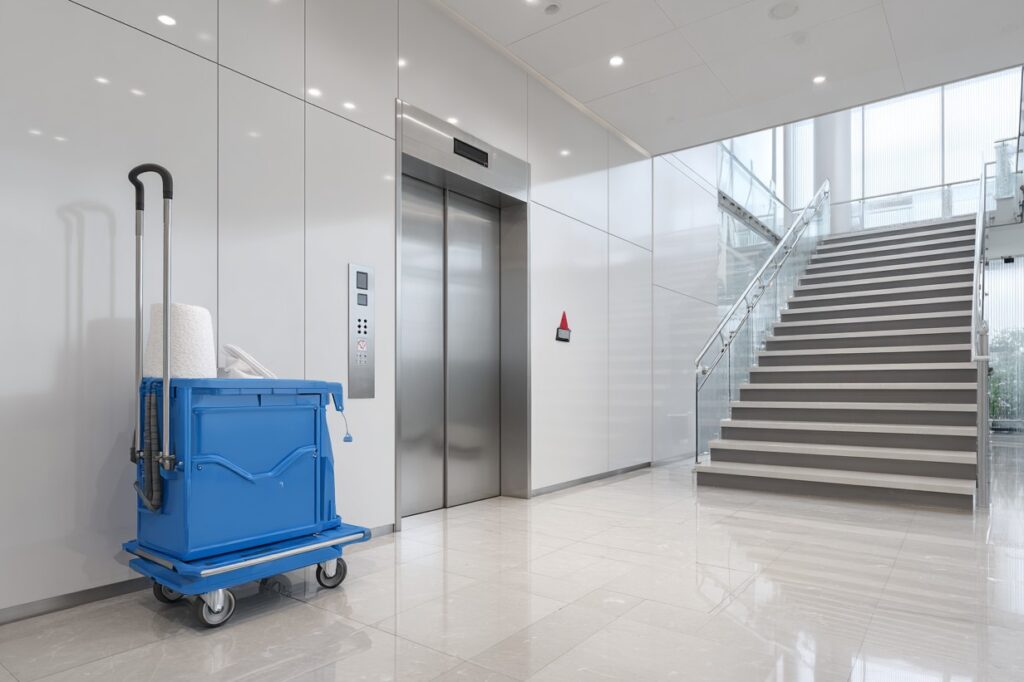 treppenhaus reinigung berlin